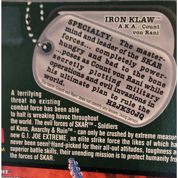 GI Joe's Iron Klaw Action Figure With Battle Activated Assault Rocket NIB - Picture 2 of 8